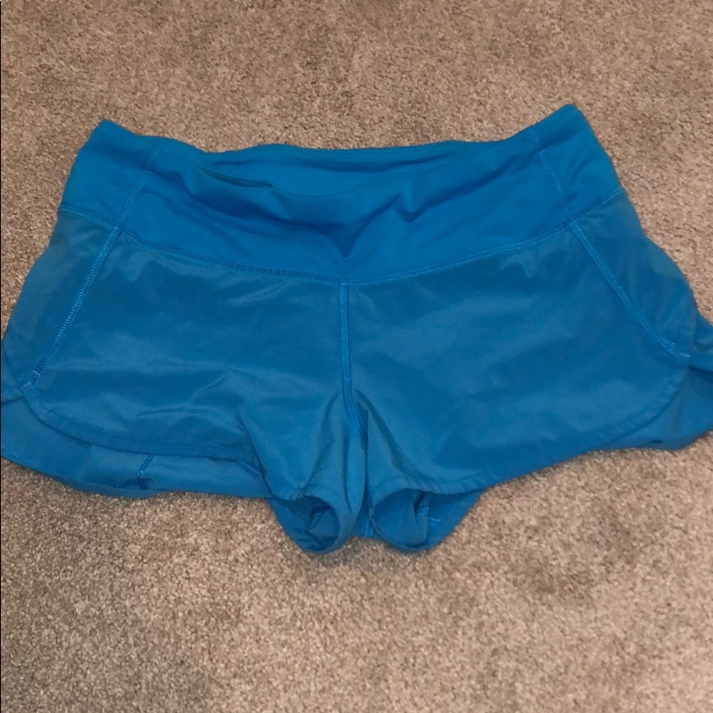 Lululemon shorts size 4